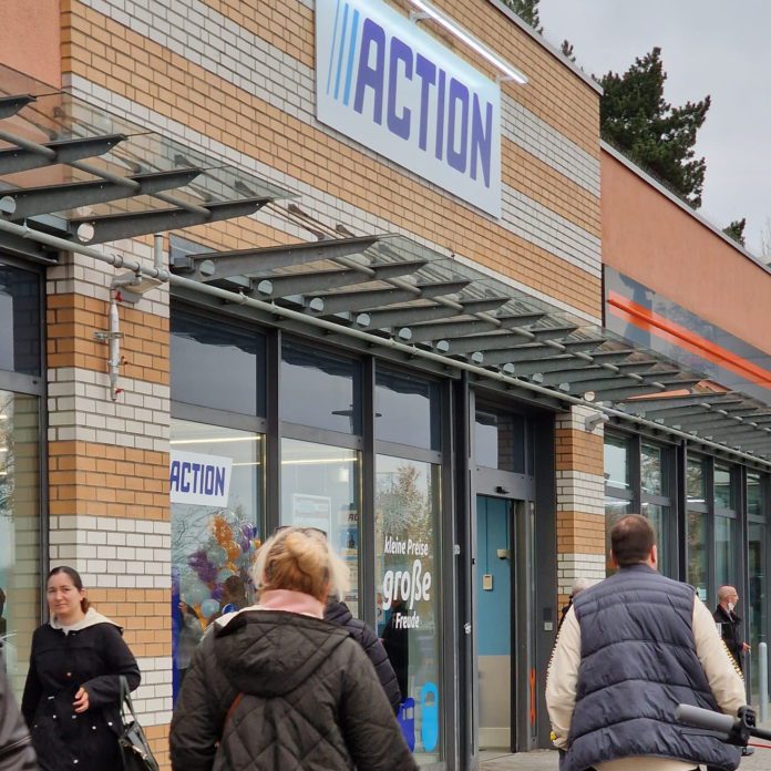 © A. R. - Action Markt eröffnung Lehrte